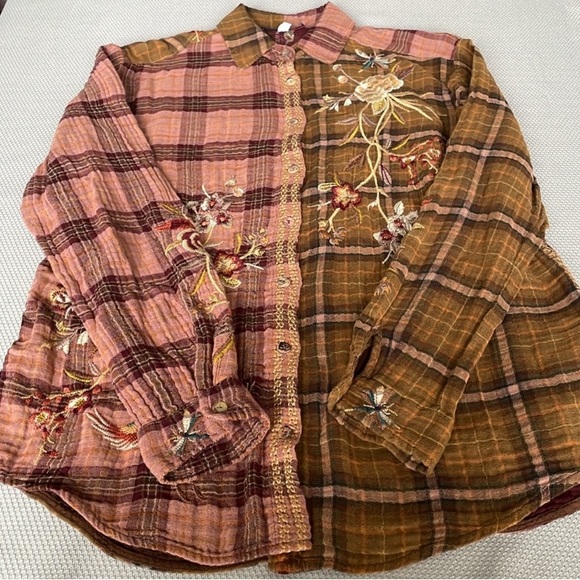 Johnny Was Varlese Multicolor Embroidered Plaid Oversized Shirt Size XS - Picture 7 of 13